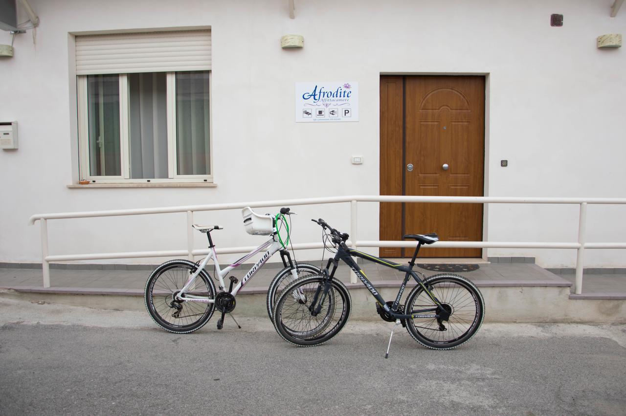 Afrodite Hotel Scalea Exterior photo